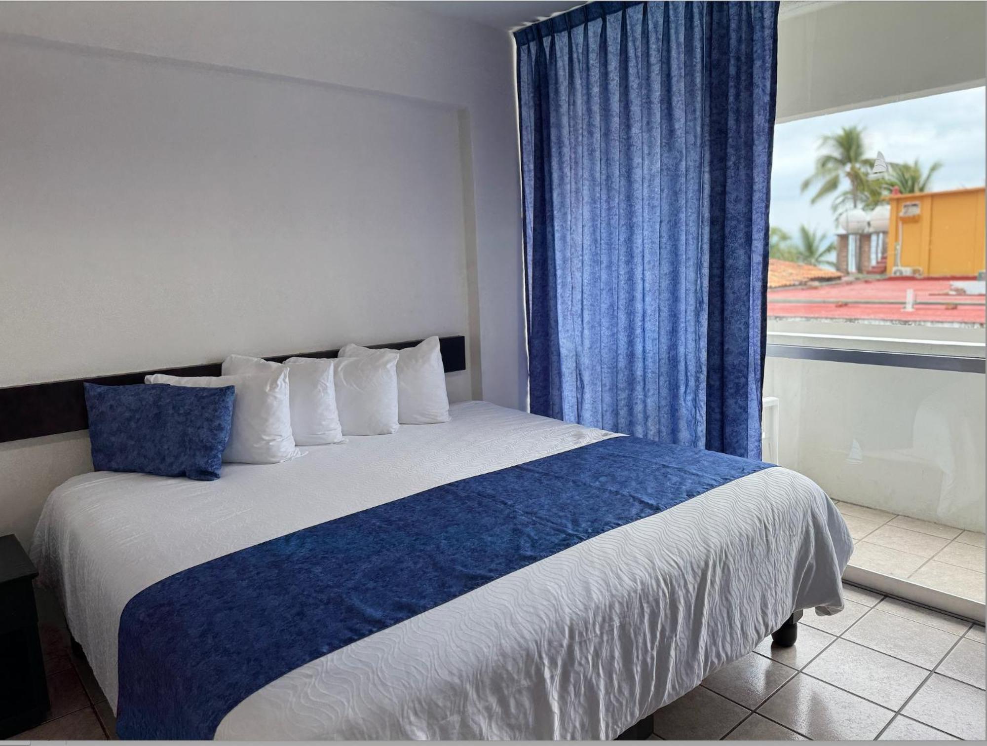 Hotel Delfin Vista Pier Beach Front Puerto Vallarta Eksteriør bilde